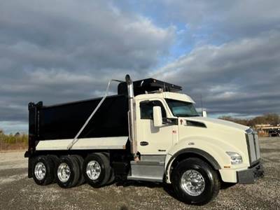 Kenworth T880 Tri Axle Dump Truck - Cummins 500HP, 10 Speed Ultrashift Automatic, 16' Dump