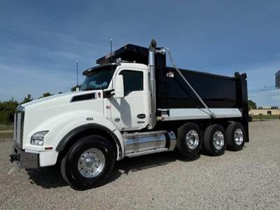 Kenworth T880 Tri Axle Dump Truck - Paccar 510HP, Automatic