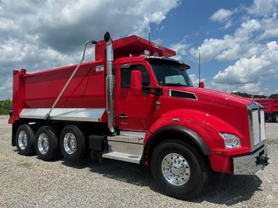 Kenworth T880 Tri Axle Dump Truck - Paccar 510HP, 6 Speed Allison Rds Automatic, 16' Dump