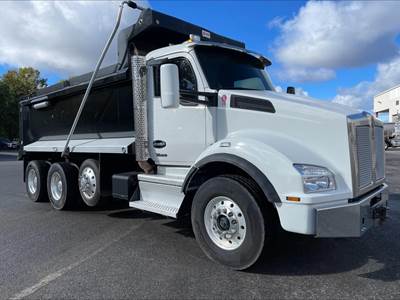 Kenworth T880 Tri Axle Dump Truck - Paccar 455HP, 18 Speed Ultrashift Automatic, 16.5' Dump