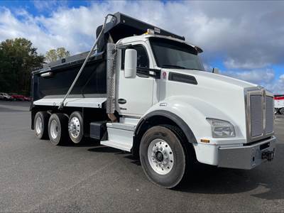 Kenworth T880 Tri Axle Dump Truck - Paccar 455HP, 18 Speed Ultrashift Automatic, 16.5' Dump