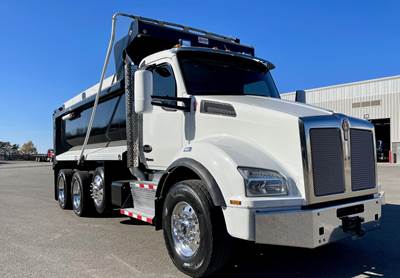 Kenworth T880 Tri Axle Dump Truck - Paccar 455HP, 18 Speed Ultrashift Automatic, 16.5' Dump