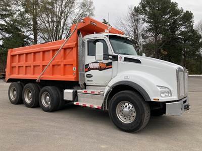 Kenworth T880 Tri Axle Dump Truck - Paccar 510HP, 6 Speed Allison Rds Automatic, 17' Dump