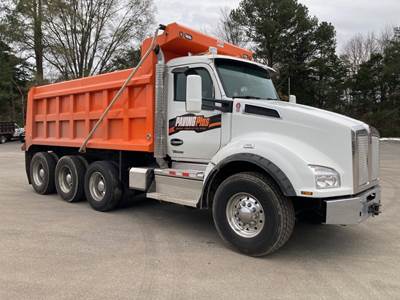 Kenworth T880 Tri Axle Dump Truck - Paccar 510HP, 6 Speed Allison Rds Automatic, 17' Dump