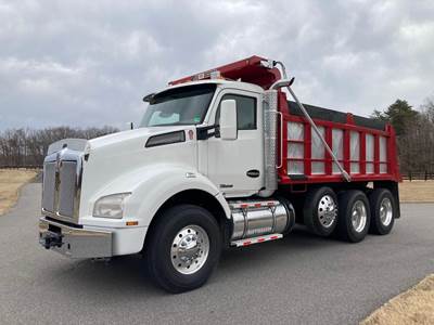 Kenworth T880 Tri Axle Dump Truck - Paccar 455HP, 10 Speed Ultrashift Plus Automatic, 15.5' Dump