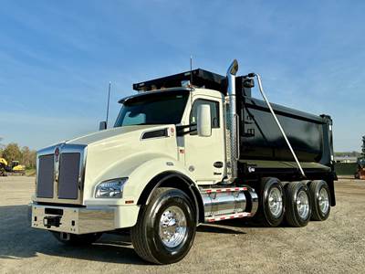 Kenworth T880 Tri Axle Dump Truck - Paccar 510HP, 6 Speed Allison Rds Automatic