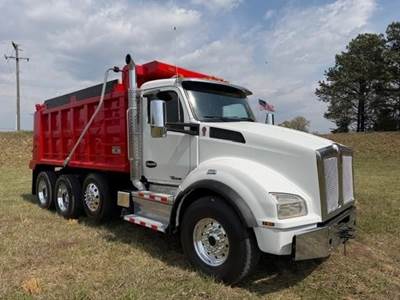 Kenworth T880 Tri Axle Dump Truck - Cummins 485HP, 6 Speed Allison Rds Automatic, 16' Dump