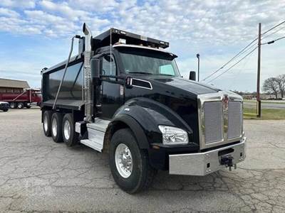 Kenworth T880 Tri Axle Dump Truck - Cummins 500HP, 6 Speed Allison Rds Automatic, 16' Dump