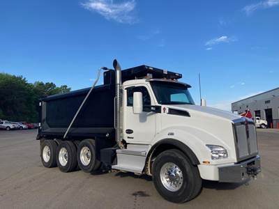 Kenworth T880 Tri Axle Dump Truck - Paccar 510HP, 6 Speed Allison Rds Automatic, 16' Dump