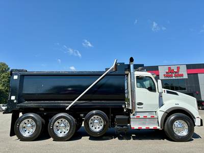 Kenworth T880 Tri Axle Dump Truck - Paccar 510HP, 6 Speed Allison Rds Automatic, 16' Dump