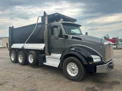 Kenworth T880 Tri Axle Dump Truck - Cummins 500HP, 8Ll Manual, 16' Dump