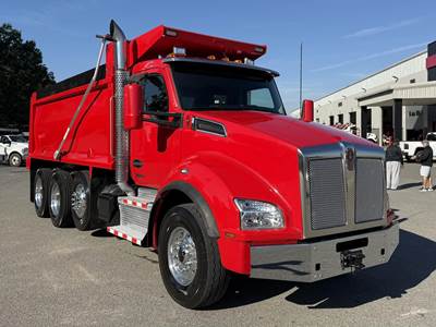 Kenworth T880 Tri Axle Dump Truck - Paccar 510HP, 6 Speed Allison Rds Automatic, 17.5' Dump