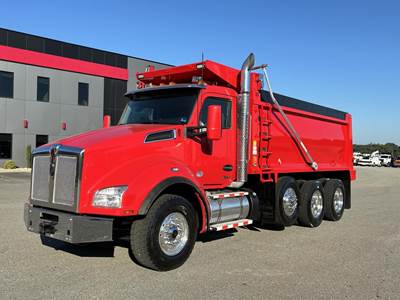 Kenworth T880 Tri Axle Dump Truck - Paccar 510HP, 6 Speed Allison Rds Automatic, 17.5' Dump