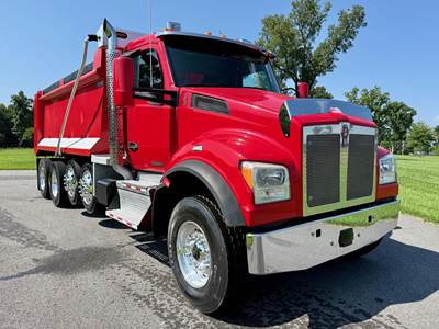 Kenworth T880S Quad Axle Dump Truck - Paccar 455HP, 6 Speed Allison Rds Automatic, 17' Dump