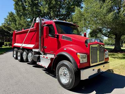 Kenworth T880S Quad Axle Dump Truck - Paccar 455HP, 6 Speed Allison Rds Automatic