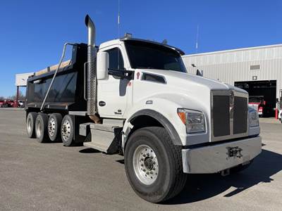 Kenworth T880S Quad Axle Dump Truck - Paccar 455HP, 6 Speed Allison Rds Automatic, 18' Dump