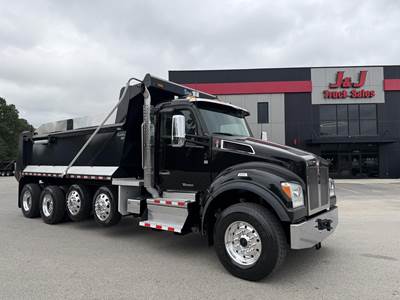 Kenworth T880S Quad Axle Dump Truck - Paccar 455HP, 6 Speed Allison Rds Automatic, 17' Dump