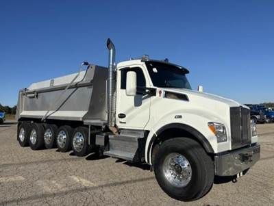 Kenworth T880S Five Axle Dump Truck - Paccar 455HP, 6 Speed Allison Rds Automatic, 20' Dump