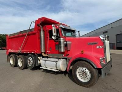 Kenworth W900 Tri Axle Dump Truck - Caterpillar 475HP, 18 Speed Manual