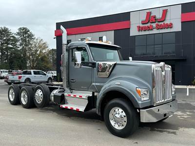 Kenworth W990 Dump Truck - Cummins, 8Ll Manual, 17' Dump