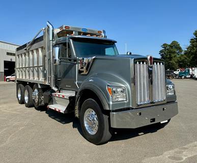 Kenworth W990 Dump Truck - Cummins, 8Ll Manual, 17' Dump