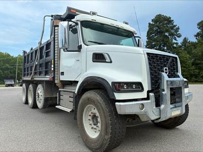 Volvo VHD84F200 Tri Axle Dump Truck - D13 435HP, 13 Speed I Shift Automatic, 16' Dump