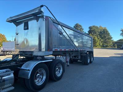 Trailstar 28 ft End Dump Trailer - Tandem Axle, Aluminum, Air Ride