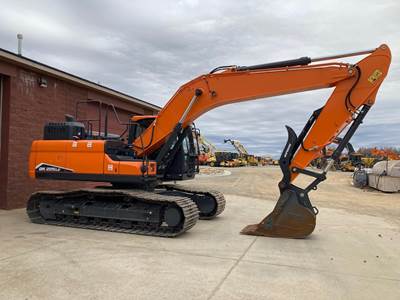 Doosan DX225 LC-7 Excavator