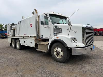Freightliner Coronado 122 SD Tandem Axle Fuel & Lube Truck - Detroit, 475HP, 8Ll Manual