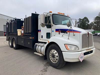 Kenworth T370 Tandem Axle Fuel & Lube Truck - Paccar, 330HP, Automatic