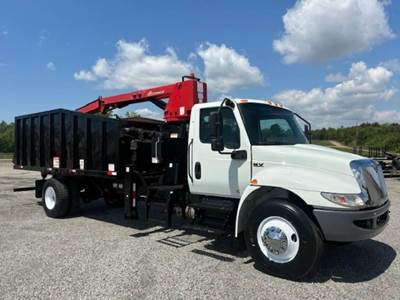 International MV Grapple Truck - Cummins, 280HP, 6 Speed Automatic