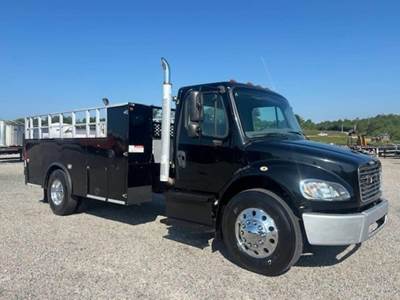 Freightliner M2 106 Mechanic / Service Truck - Cummins, 260HP, 6 Speed Automatic