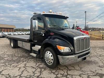 Peterbilt 536 Single Axle Rollback Tow Truck - Paccar, 300HP, 8 Speed Automatic