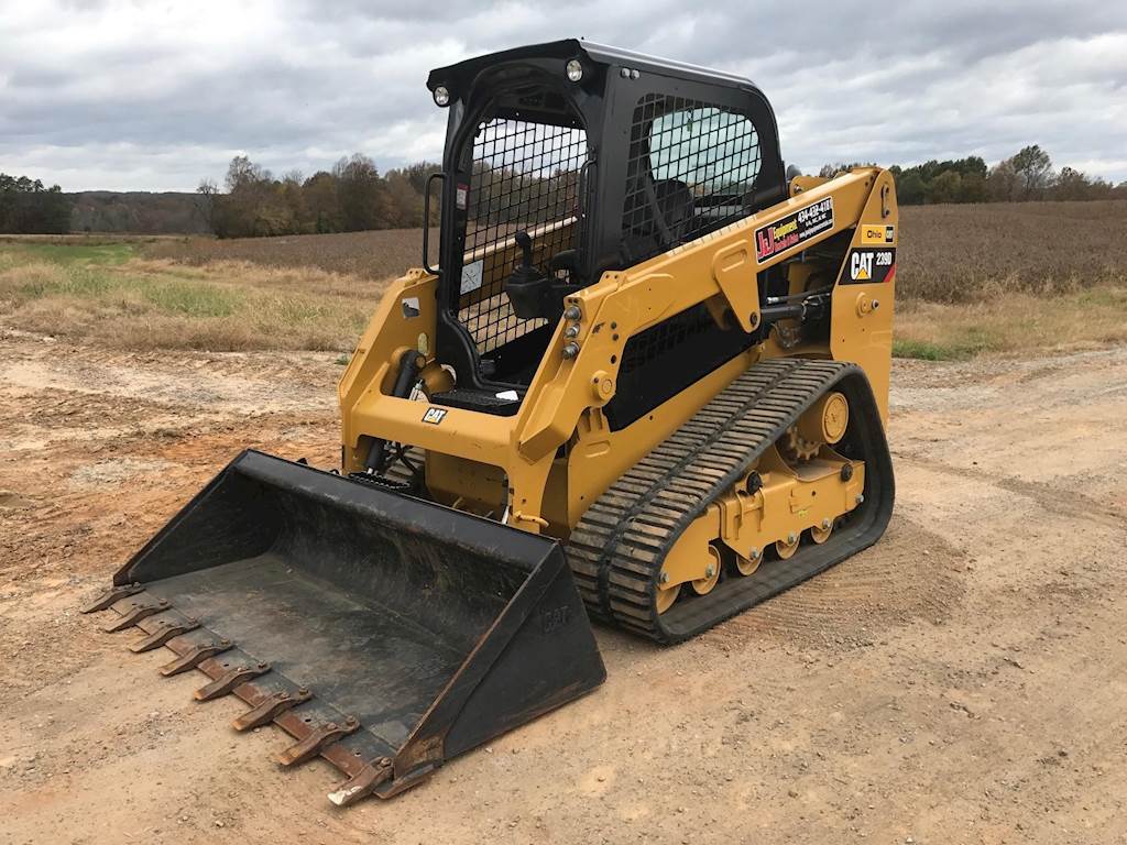 2015 Caterpillar 239D Skid Steer For Sale, 844 Hours Chatham, VA 900323 2015 Caterpillar 239D Skid Steer For Sale, 844 Hours Chatham, VA 900323
