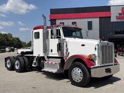 Peterbilt 367 Sleeper Semi Truck - 36" Flat Top Sleeper, Cummins 485HP, 8Ll Manual