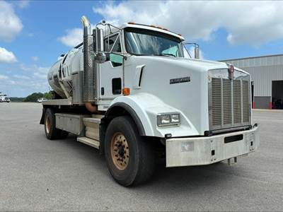 Kenworth T800 Water Truck - Cummins 345HP, 6 Speed Allison Rds Automatic
