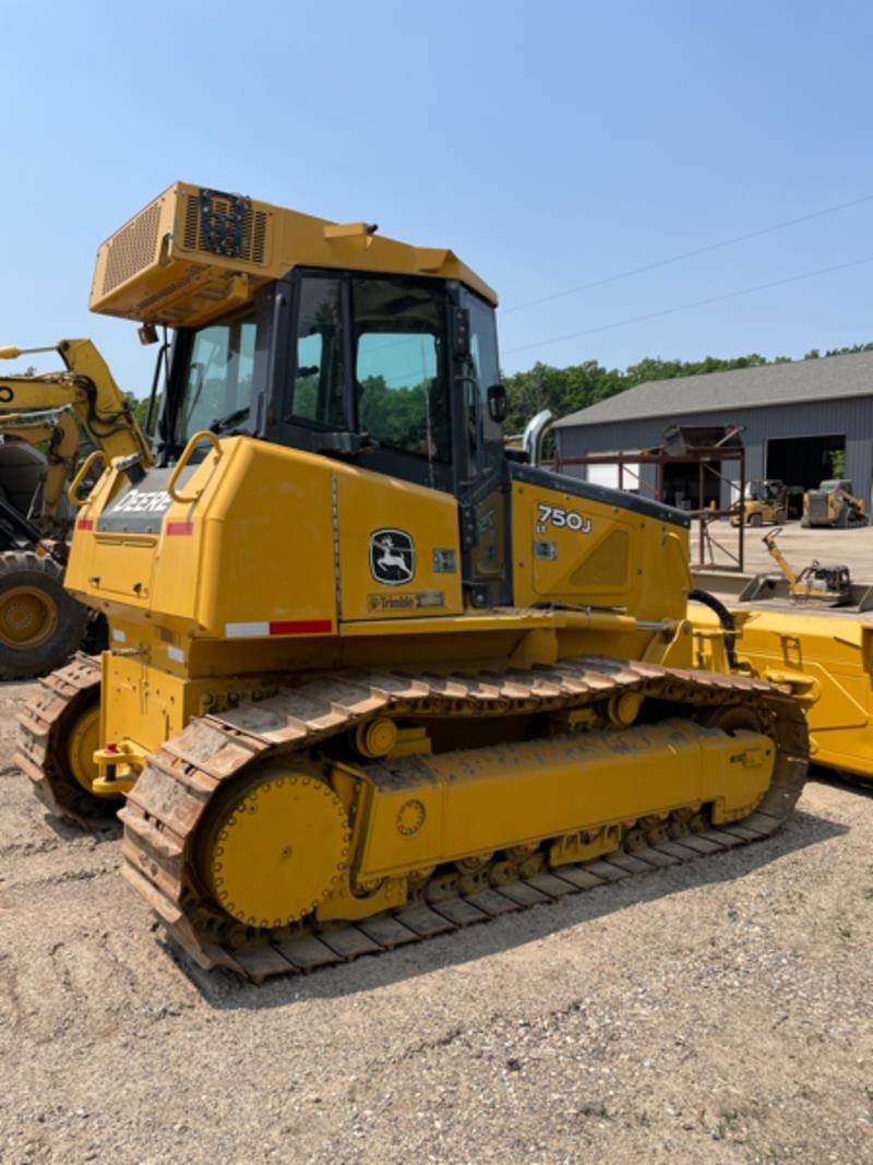 John Deere 750J LT Dozer For Sale, 6,606 Hours Lansing, MI H61946