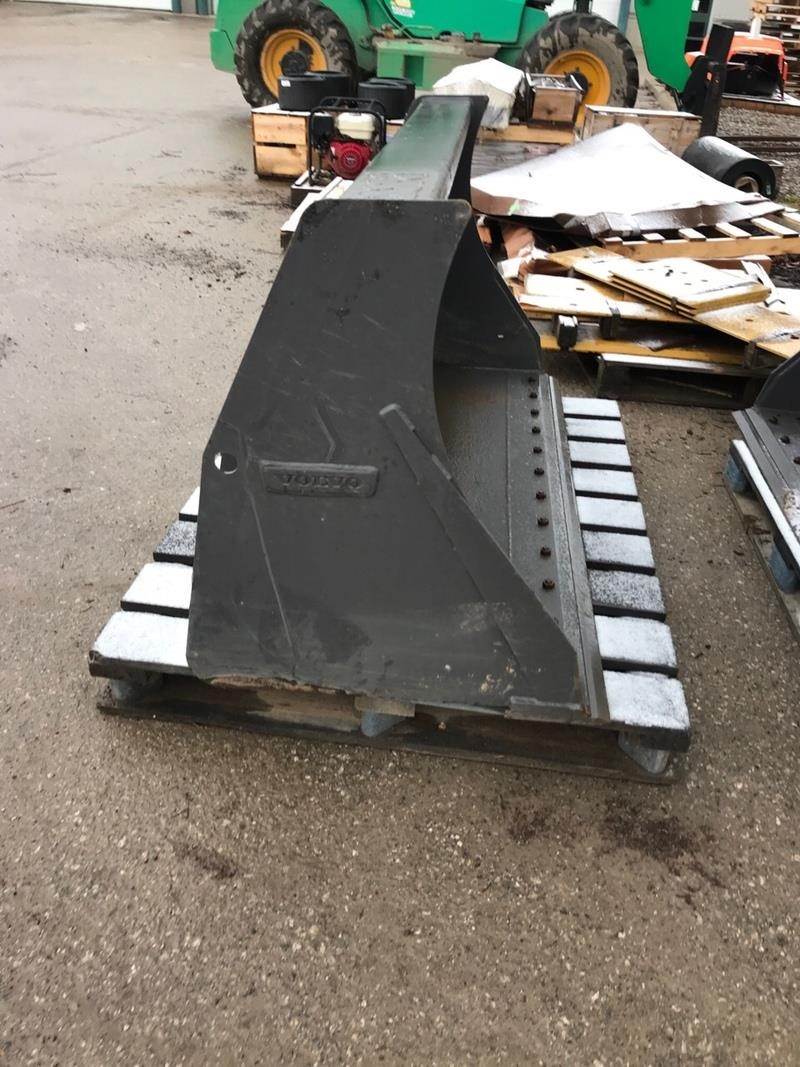 Volvo Bucket For Sale Lansing, MI U218555A