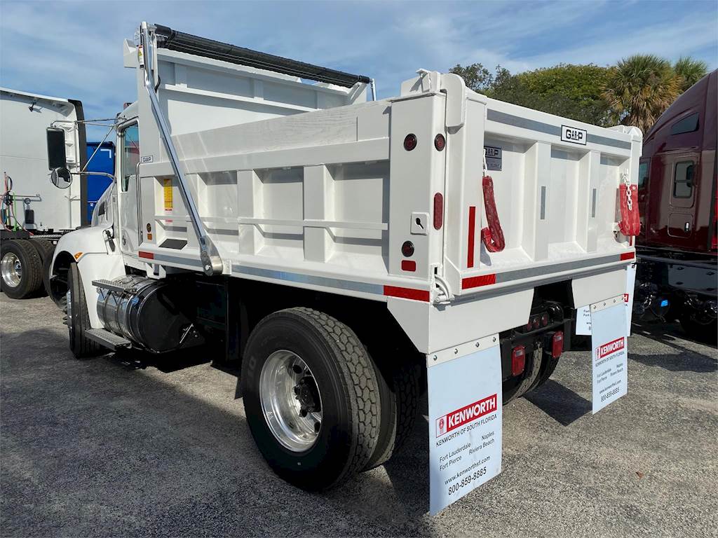 2020 Kenworth T270 Single Axle Dump Truck Paccar 300HP, 6 Speed