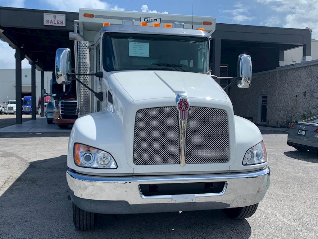 2020 Kenworth T370 Single Axle Dump Truck Paccar PX7, 300HP