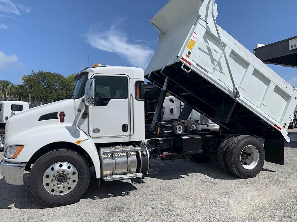 2020 Kenworth T370 Single Axle Dump Truck Paccar PX7, 300HP