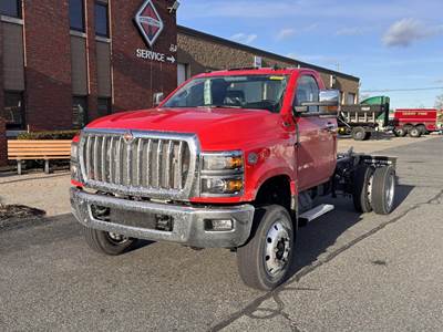 International CV Cab & Chassis Truck - 350HP