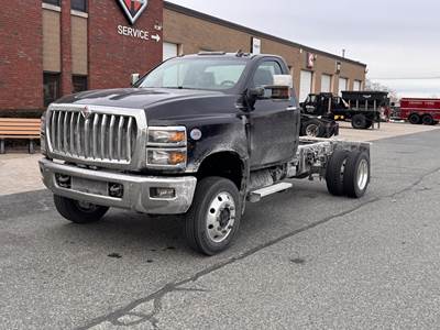 International CV Cab & Chassis Truck - 350HP, Automatic