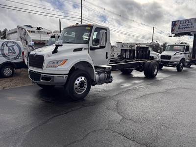 International MV Cab & Chassis Truck - Cummins, 300HP, Automatic