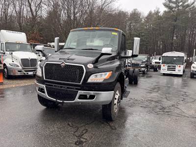 International MV Cab & Chassis Truck - Cummins, 300HP