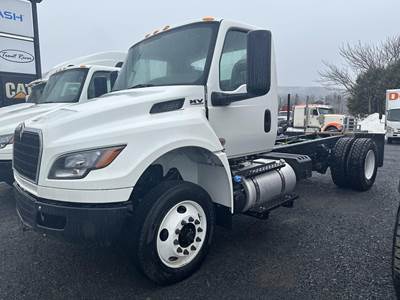 International MV Cab & Chassis Truck - Cummins, 300HP