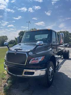 International MV Cab & Chassis Truck - Cummins, 300HP
