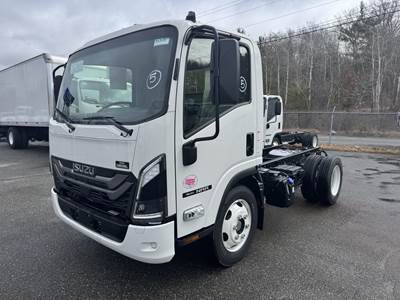 Isuzu NRR Cab & Chassis Truck