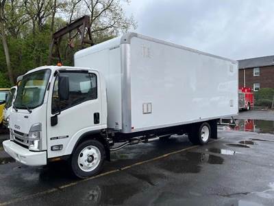 Isuzu NRR Cab & Chassis Truck