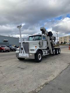 National 600E2 Crane Truck - 18 Spd